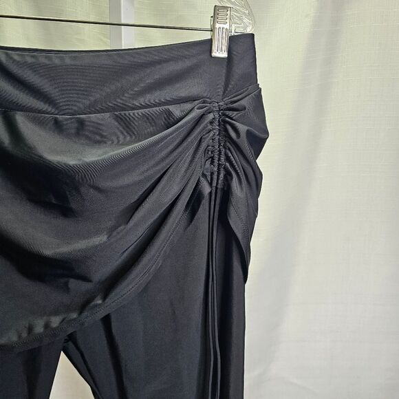 Women's Black Swim Capris with Side-Tie Skirt Size XL - Picture 7 of 10